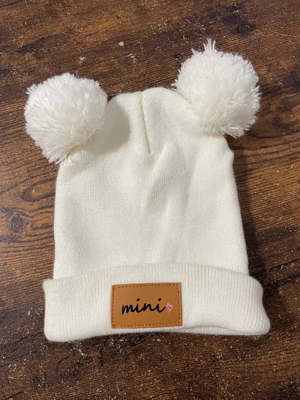 Minnie Mouse kids (girls) beanie one size white